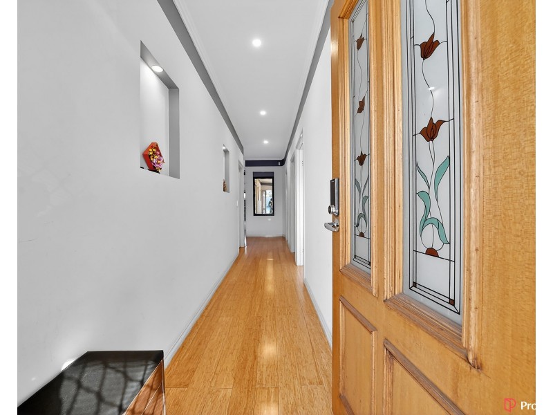 22 Marlock Way, Delahey VIC 3037