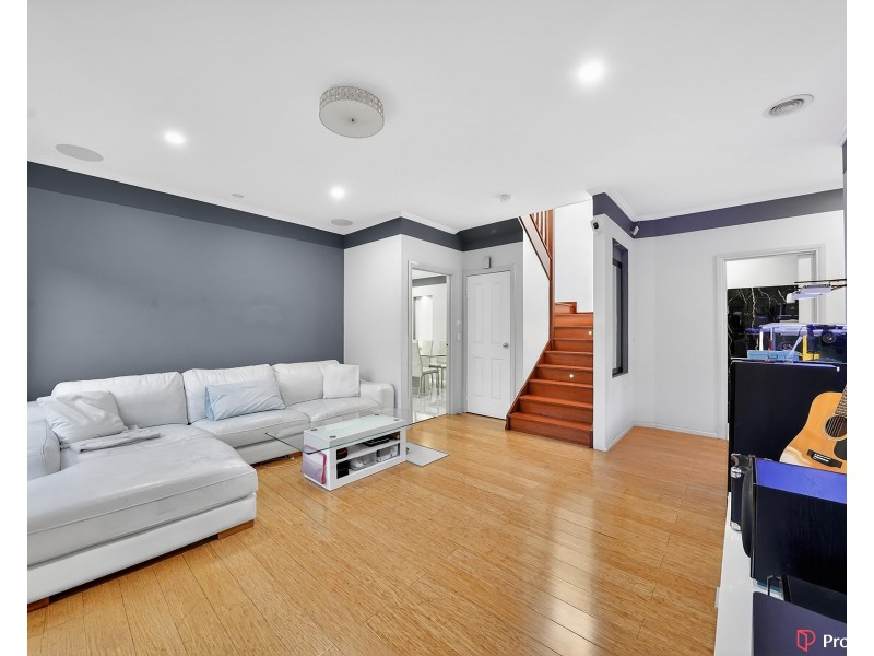 22 Marlock Way, Delahey VIC 3037