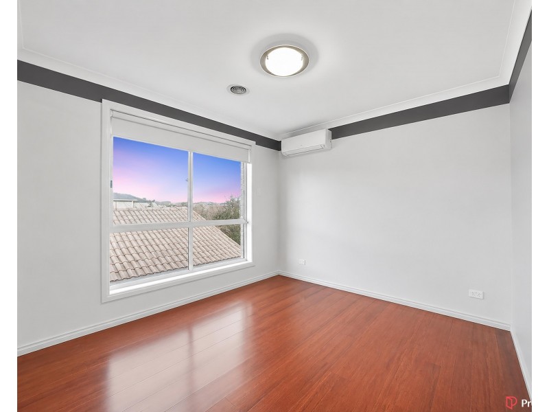 22 Marlock Way, Delahey VIC 3037