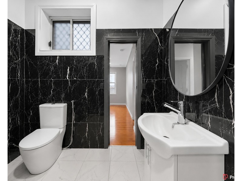22 Marlock Way, Delahey VIC 3037