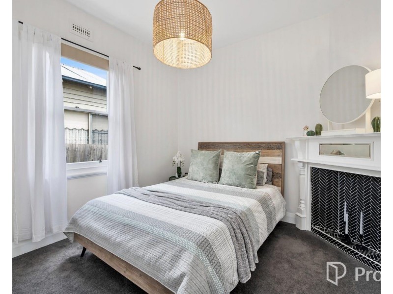 2 Walls Street, Geelong VIC 3220