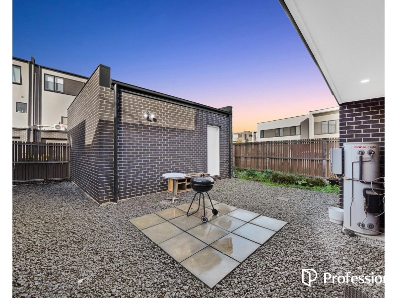 25 Finn Street, St Albans VIC 3021
