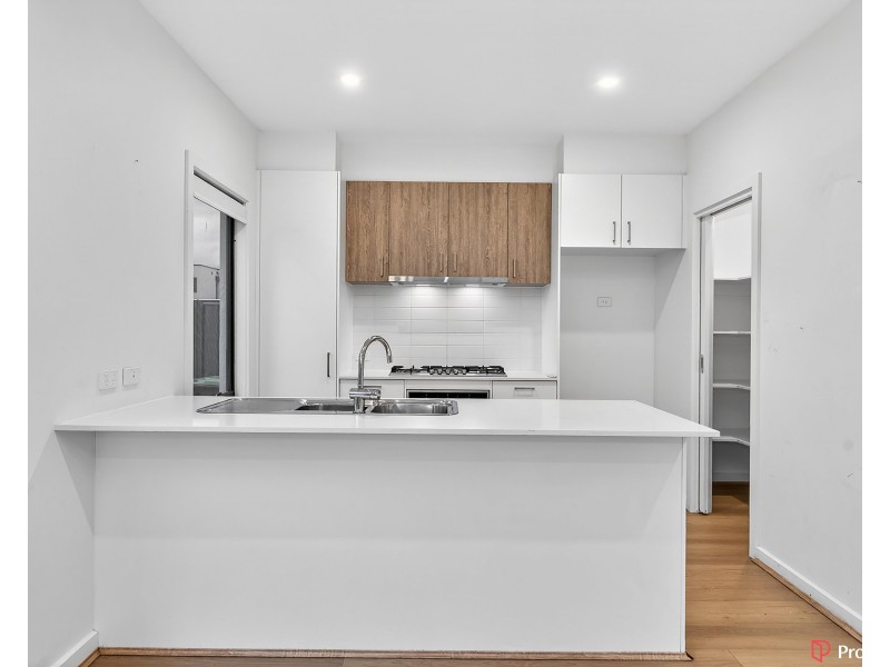 6 Greenwell Close, Hampton Park VIC 3976