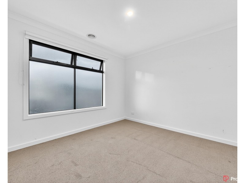 6 Greenwell Close, Hampton Park VIC 3976