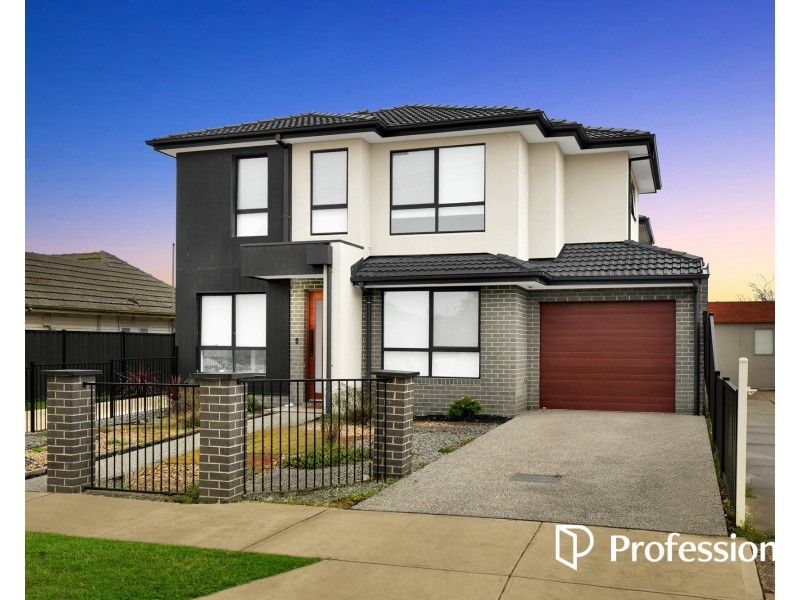 1, 2, 3/3 Rosewall Street, Sunshine North VIC 3020