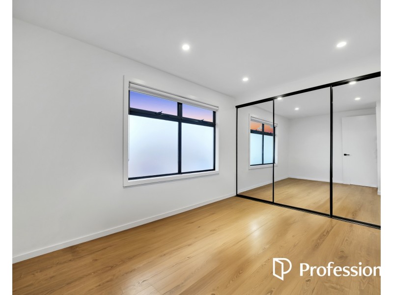 1, 2, 3/3 Rosewall Street, Sunshine North VIC 3020