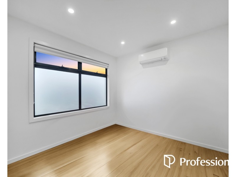 1, 2, 3/3 Rosewall Street, Sunshine North VIC 3020