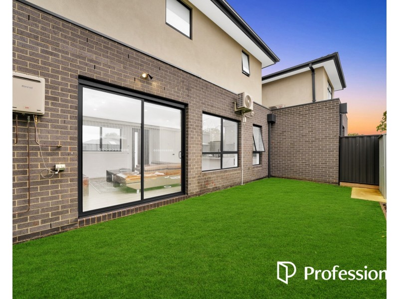 1, 2, 3/3 Rosewall Street, Sunshine North VIC 3020