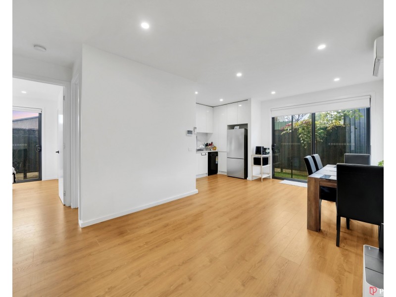 1, 2, 3/3 Rosewall Street, Sunshine North VIC 3020
