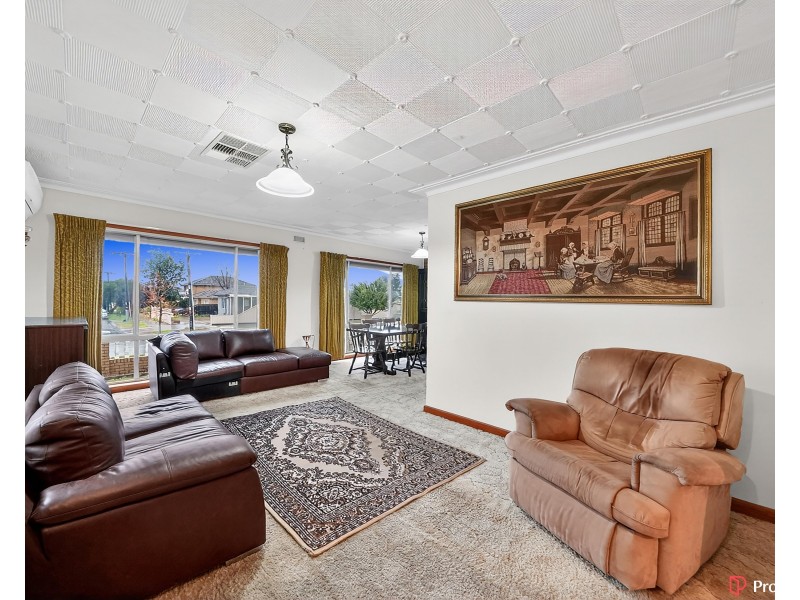 176 Biggs Street, St Albans VIC 3021