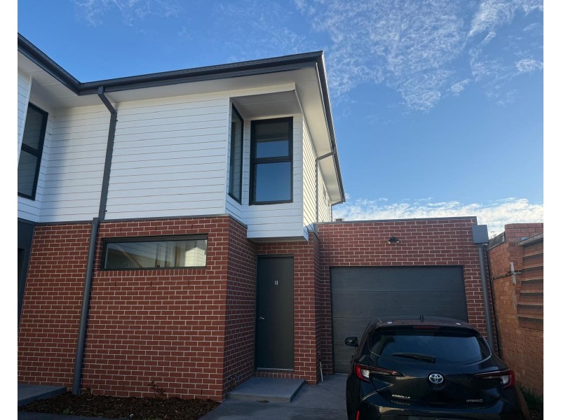 3/35 Westmoreland Rd, Sunshine North VIC 3020