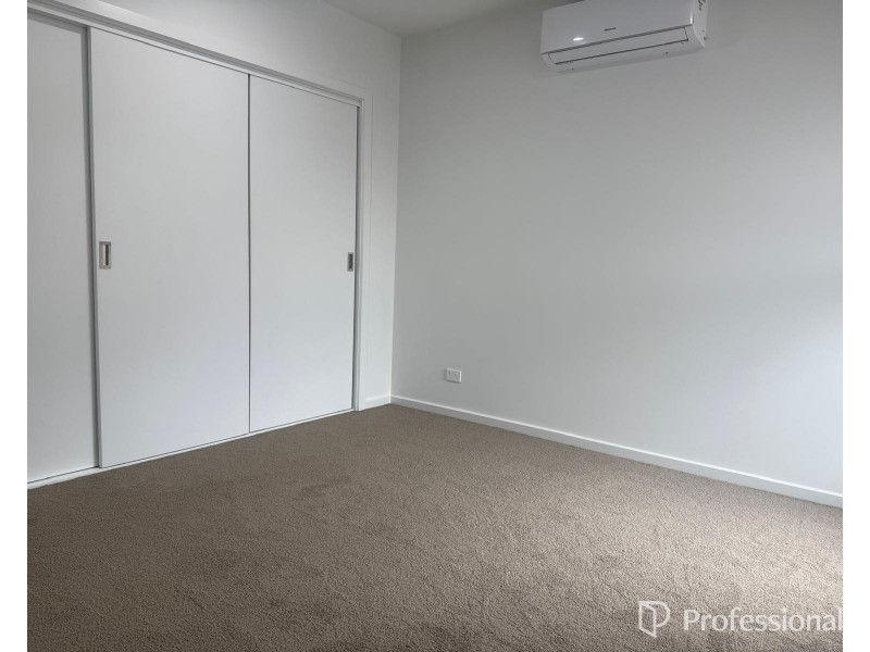3/35 Westmoreland Rd, Sunshine North VIC 3020
