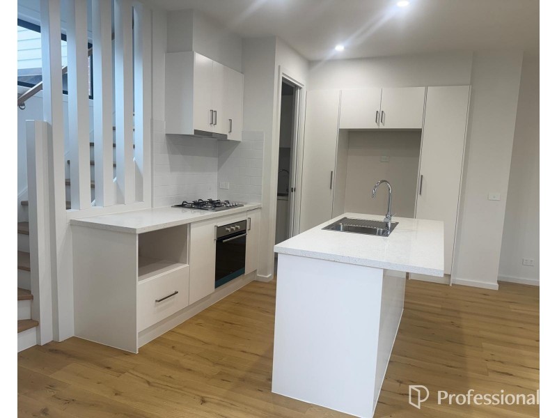 3/35 Westmoreland Rd, Sunshine North VIC 3020