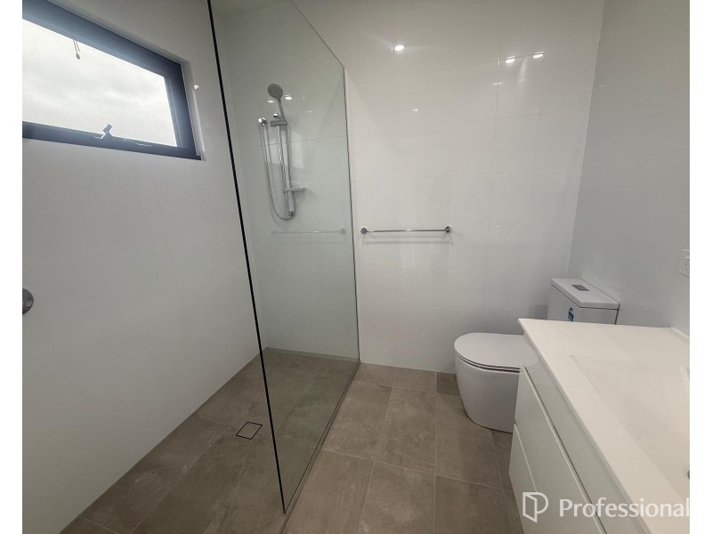 3/35 Westmoreland Rd, Sunshine North VIC 3020