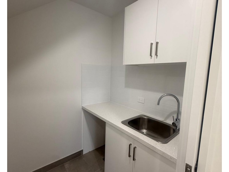 3/35 Westmoreland Rd, Sunshine North VIC 3020