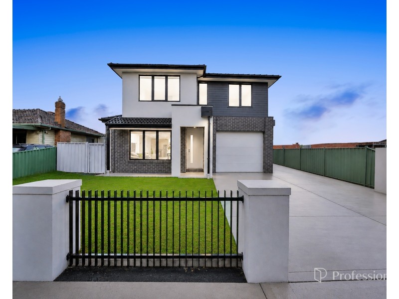 1, 2, 3/18 Talbot Street, Sunshine VIC 3020