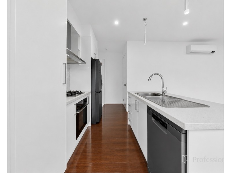 1, 2, 3/18 Talbot Street, Sunshine VIC 3020