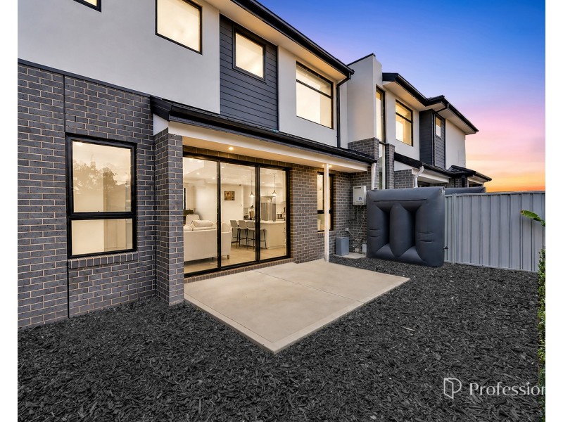 1, 2, 3/18 Talbot Street, Sunshine VIC 3020