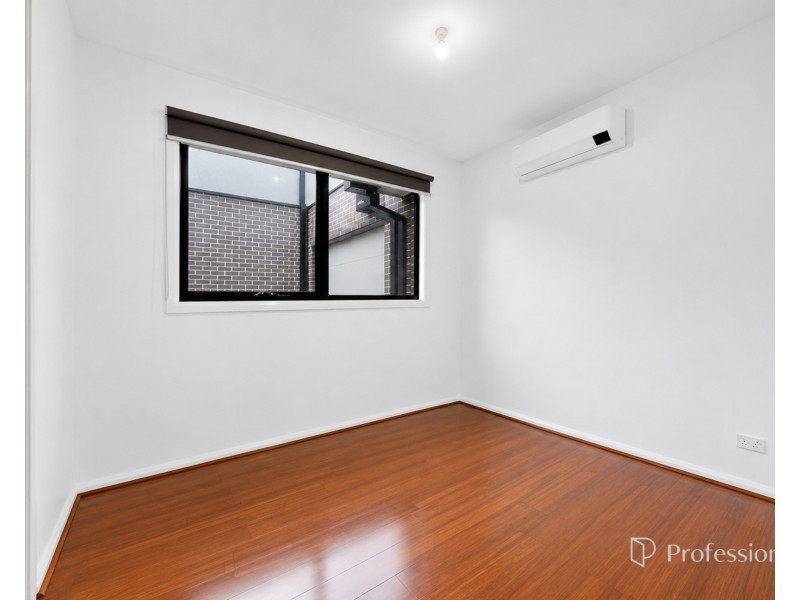 1, 2, 3/18 Talbot Street, Sunshine VIC 3020