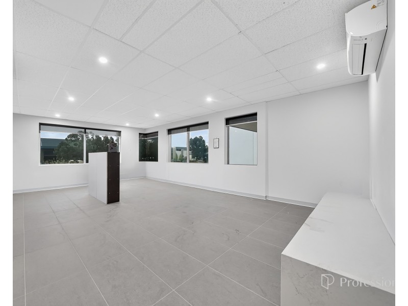 1/53 Sunline Drive, Truganina VIC 3029