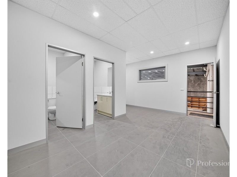 1/53 Sunline Drive, Truganina VIC 3029