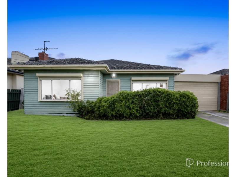 14 Mcivor Road, St Albans VIC 3021