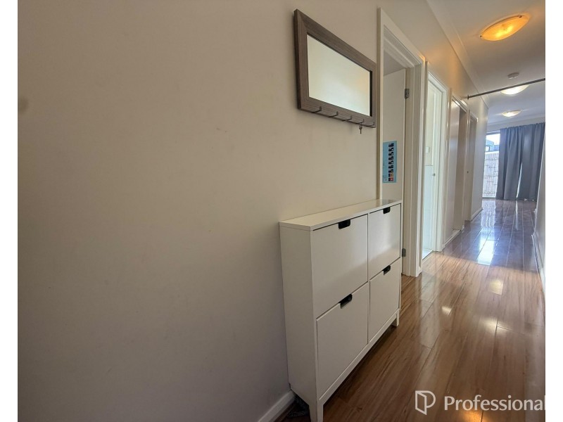 2/41 Crevelli Street, Reservoir VIC 3073