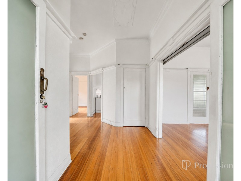 70 Rosamond Road, Maribyrnong VIC 3032
