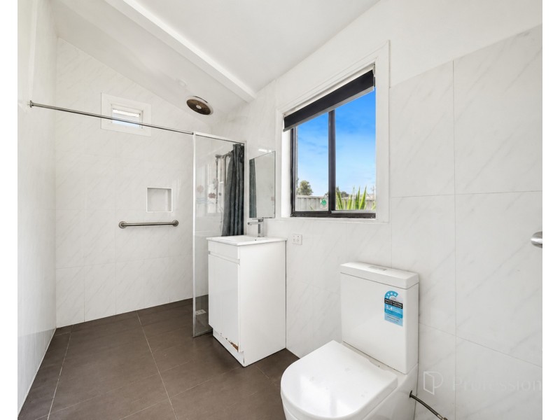 70 Rosamond Road, Maribyrnong VIC 3032