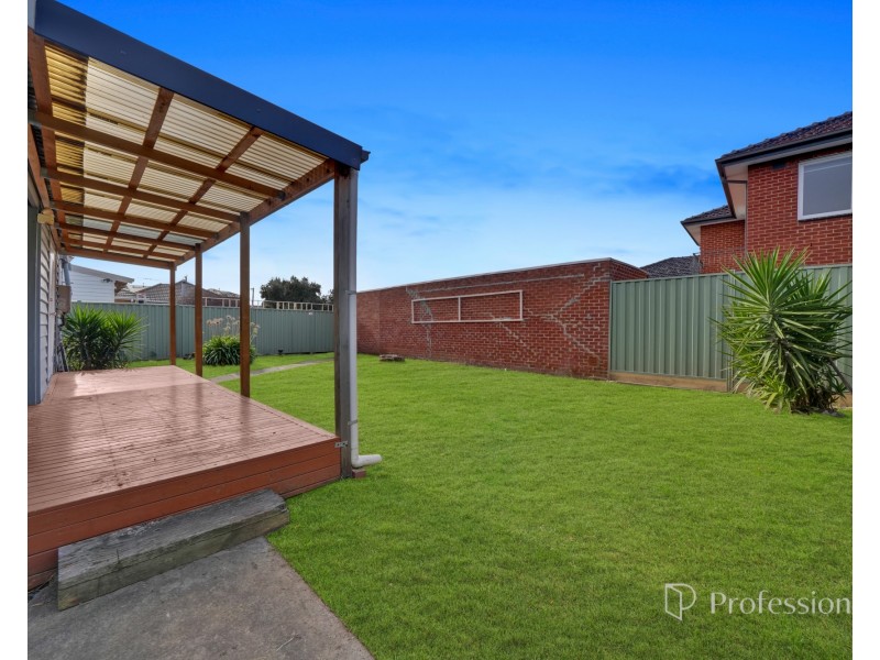 70 Rosamond Road, Maribyrnong VIC 3032