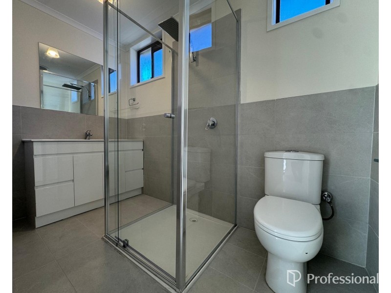29 View St, St Albans VIC 3021