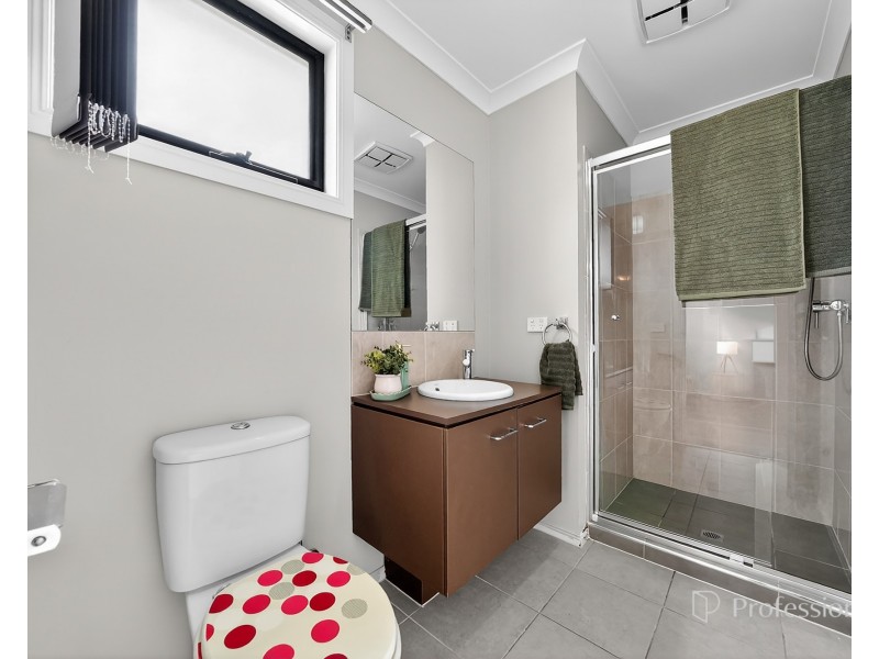 20 Morton Boulevard, Taylors Hill VIC 3037