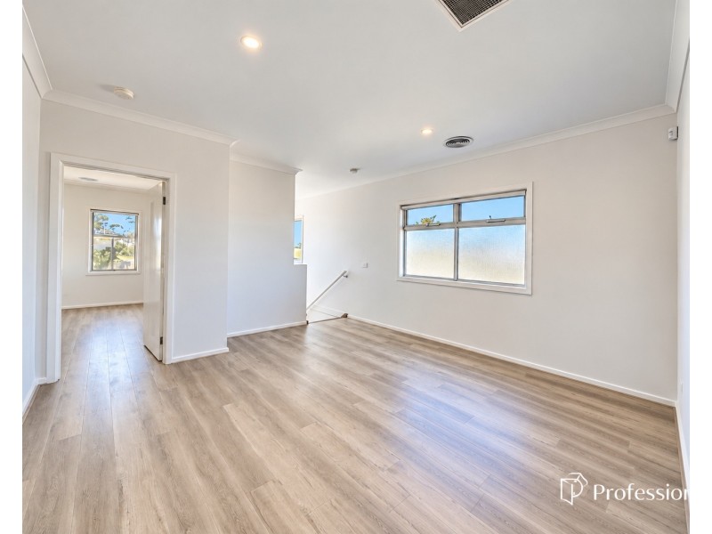 16 Corvo Drive, Truganina VIC 3029