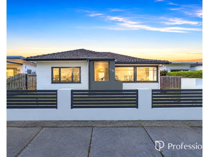 1/18 Mcarthur Avenue, St Albans VIC 3021