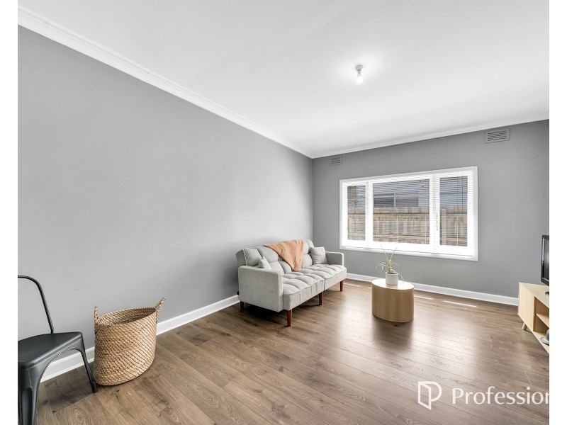 1/18 Mcarthur Avenue, St Albans VIC 3021