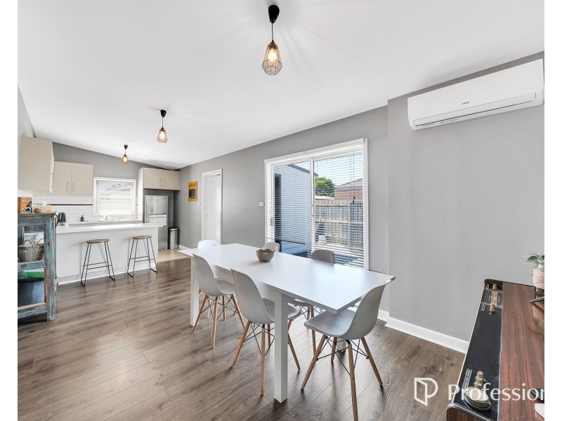 1/18 Mcarthur Avenue, St Albans VIC 3021