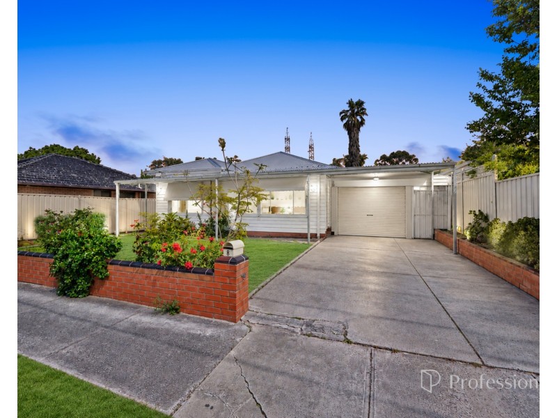 8 Ross Street, St Albans VIC 3021