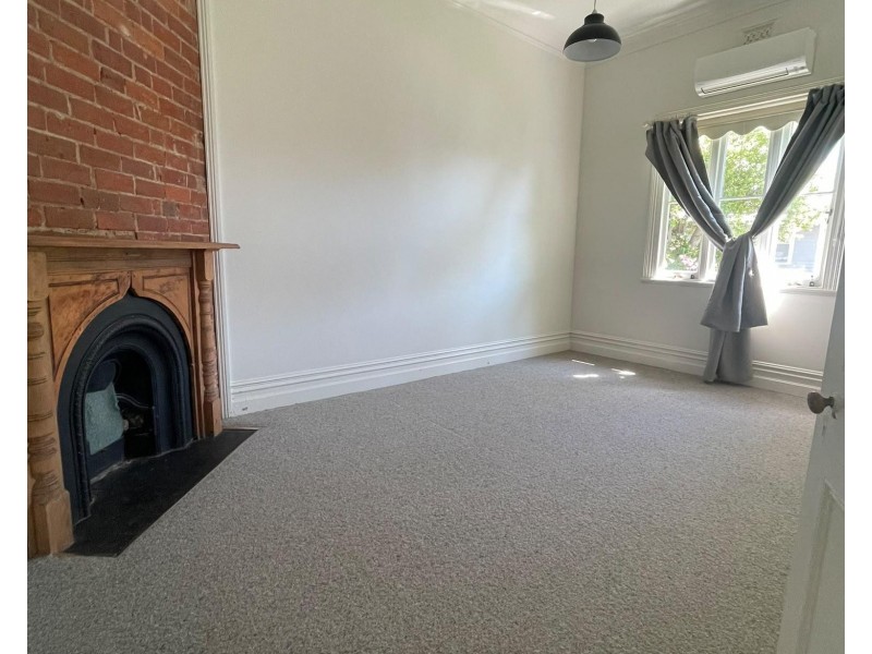 39 Weller St, Geelong West VIC 3218