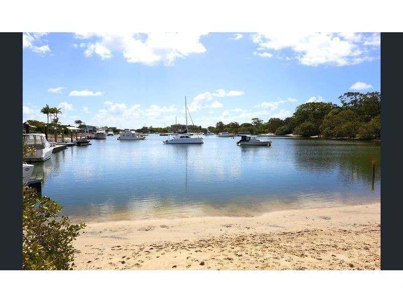 Unit 4/8 Nankeen Ave, Paradise Point QLD 4216
