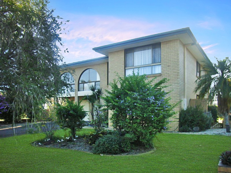 34 Volante Crescent, Mermaid Waters QLD 4218