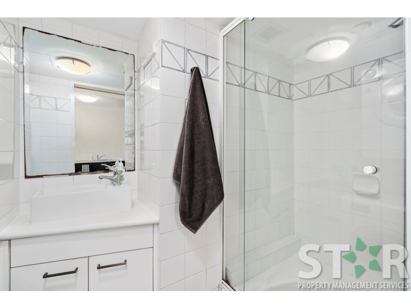 Unit 17/3355 Surfers Paradise Bvd, Surfers Paradise QLD 4217