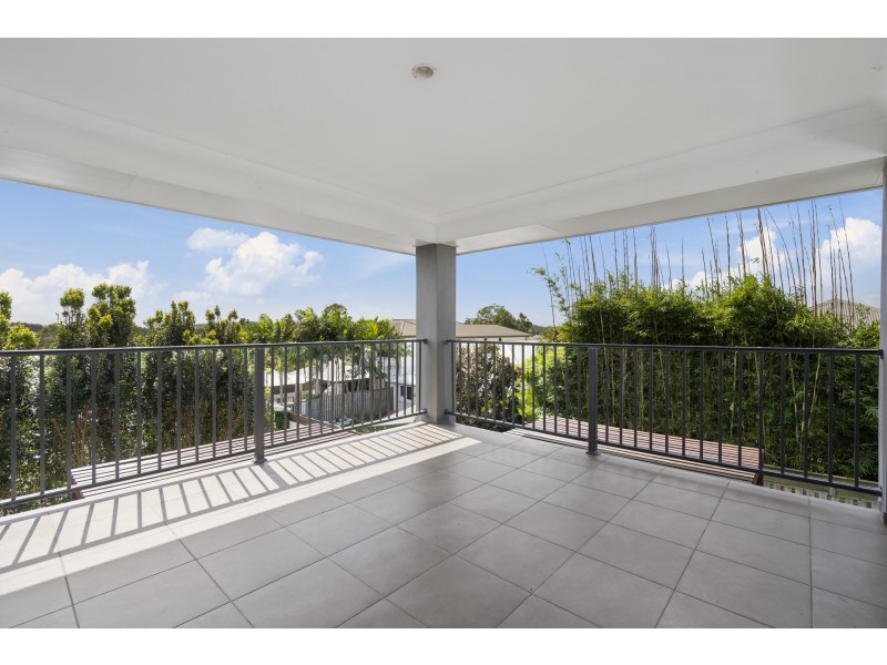 8 Cabriolet Ct, Upper Coomera QLD 4209