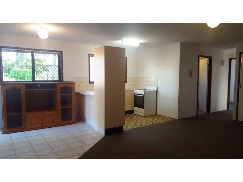 Unit 9/29 Ahern St, Labrador QLD 4215