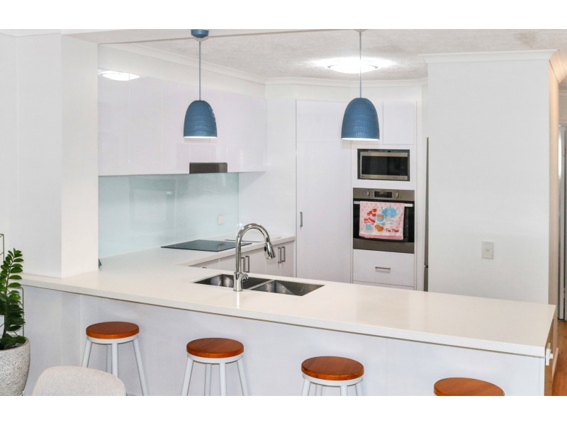 Unit 7/16 Djerral Ave, Burleigh Heads QLD 4220