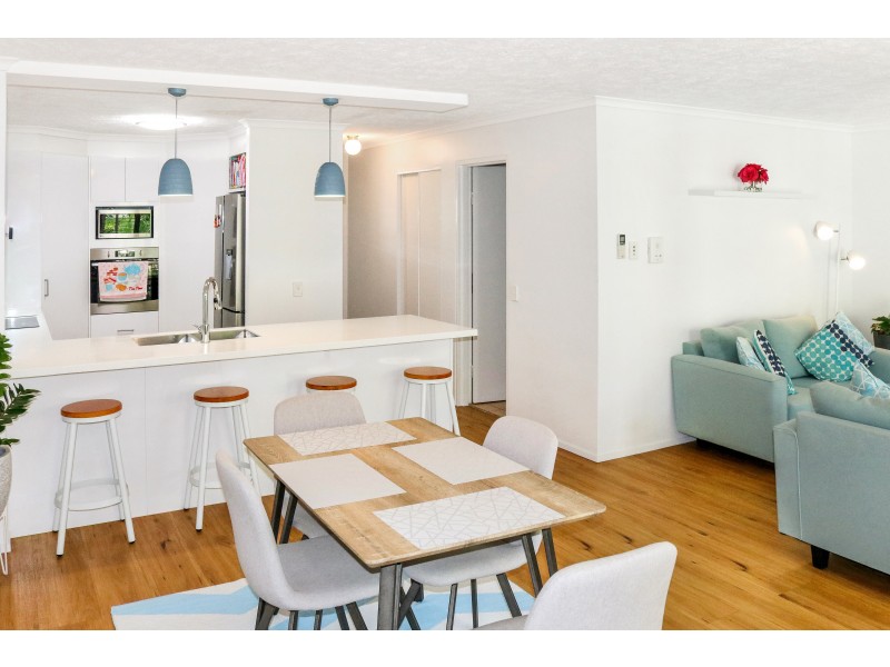 Unit 7/16 Djerral Ave, Burleigh Heads QLD 4220