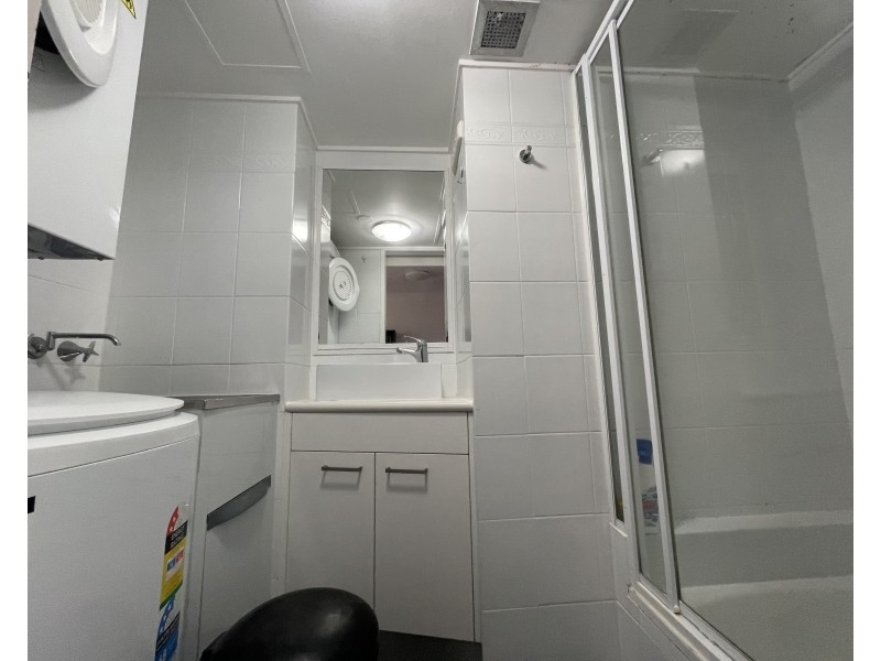 Unit 2A/3355 Surfers Paradise Bvd, Surfers Paradise QLD 4217