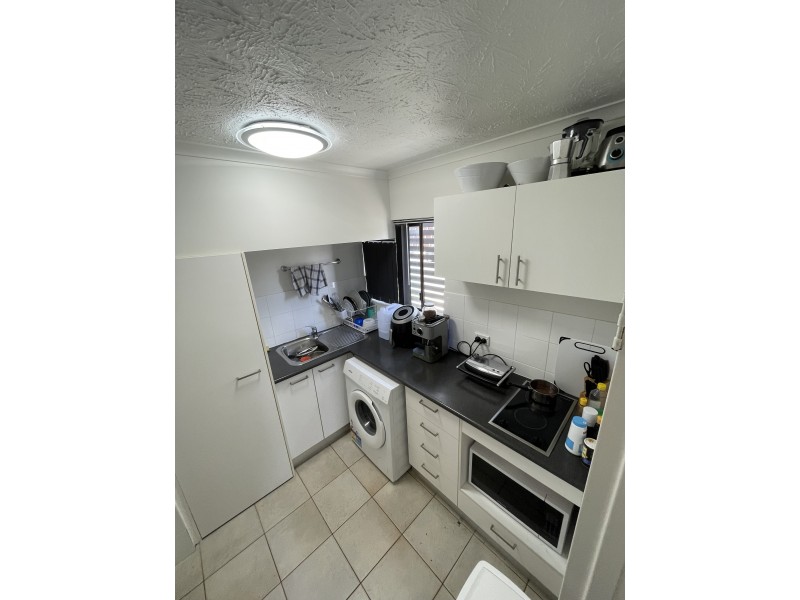 Unit 1B/3355 Surfers Paradise Bvd, Surfers Paradise QLD 4217
