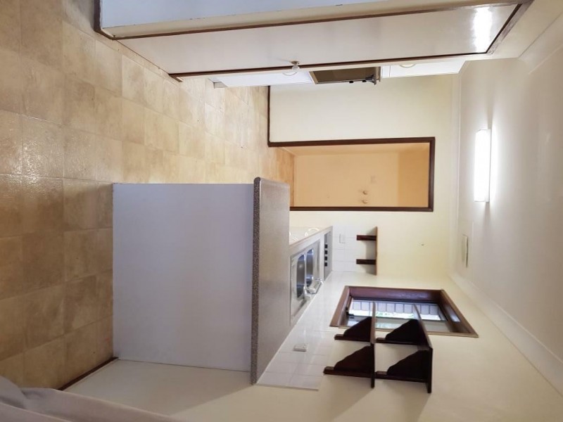 83 Oceanic Dr, Mermaid Waters QLD 4218