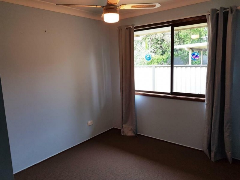 83 Oceanic Dr, Mermaid Waters QLD 4218