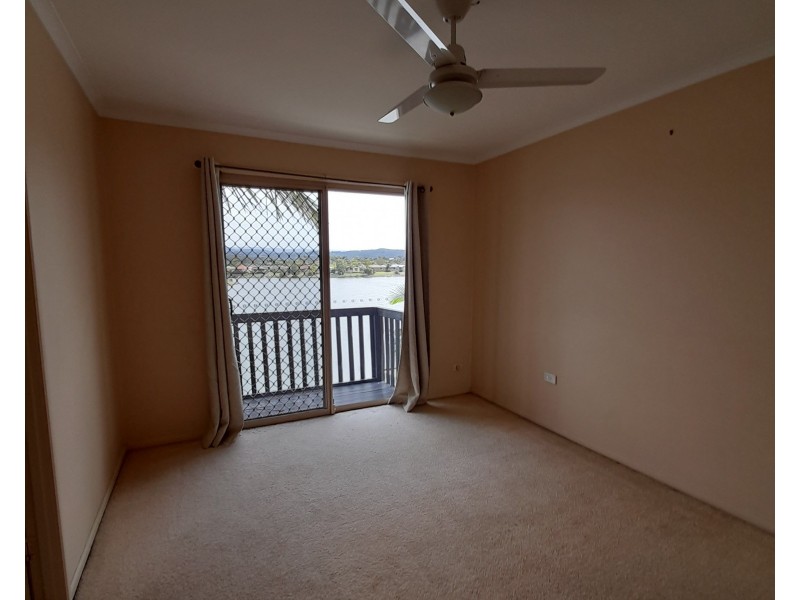 Unit 10/6 Lowood Ct, Varsity Lakes QLD 4227